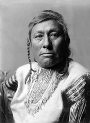 Long Time Dog, indien, vers 1908, photo Edward S. Curtis
