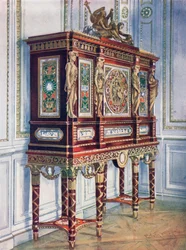 Cabinet à bijoux de la reine Marie-Antoinette : en acajou, doré, incrusté, sculpté et avec des plaques peintes