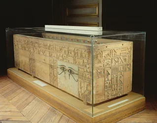 Sarcophage de Nakhti, chancelier sous le règne de Sésostris Ier (vers 1956-vers 1911 av. J.-C.), d