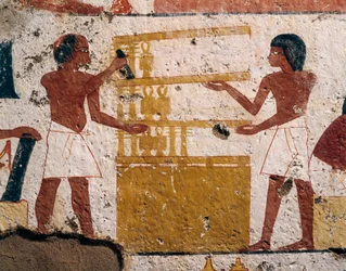 Égypte, Louxor, Thèbes Ouest, Vallée des Nobles. Tombe de Nenamon et Ipuki. Fresque représentant des charpentiers au travail. (Nouvel Empire, XVIIIe dynastie)