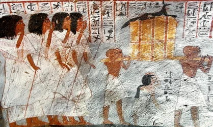 Antiquité égyptienne: procession avec porteurs de vases à dais utilisés pour recueillir les viscères du défunt. Peinture de la tombe de Roy
