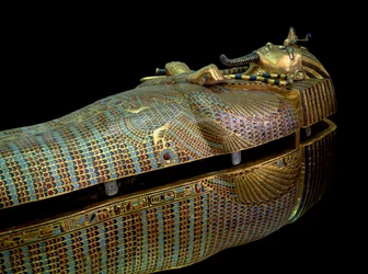 Antiquité égyptienne : sarcophage du trésor de Toutânkhamon (Toutânkhamon ou All-Ankh-amun)