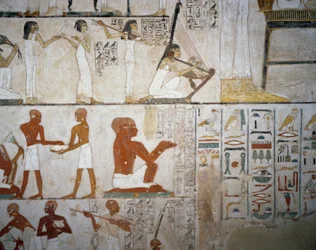 Festin funéraire avec musiciennes, hommes et musiciens, détail des fresques dans la Tombe de Rekhmire, Nécropole de Sheikh Abd el Qurnah, Louxor, Thèbes (Liste du patrimoine mondial de l