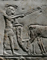 Horemheb labourant la terre dans les Champs d