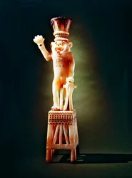 Vase unguent léomorphe, de la tombe de Toutankhamon, Nouvel Empire