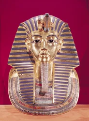 Le masque funéraire de Toutankhamon (c.1370-1352 av. J.-C.) c.1336-1327 av. J.-C., Nouvel Empire