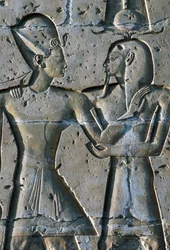 Bas-relief représentant un pharaon, Temple de Séthi Ier, ou Grand Temple d