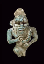 Amulette en faïence de Bes nourrissant un Horus, vers 770-715 av. J.-C.