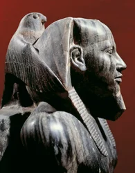 Civilisation égyptienne, Ancien Empire, IVe dynastie. Statue en diorite du pharaon Khafre (Chephren). Provenant de Gizeh