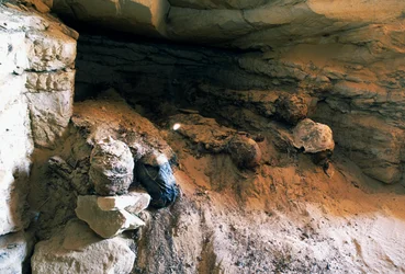 Détail de la tombe No 49, Vallée des Momies Dorées, Oasis de Bahariya, Gizeh, Égypte. Civilisation égyptienne