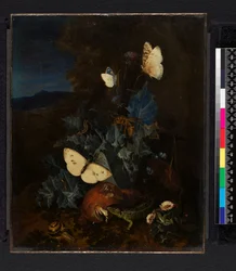 Nature morte avec un chardon, un bolet, un escargot, un lézard, des papillons et une abeille dans un paysage (huile sur toile)