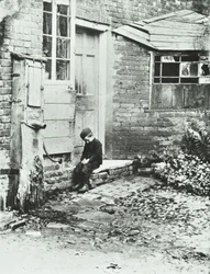 Un garçon à Frogmore, Londres, 1888
