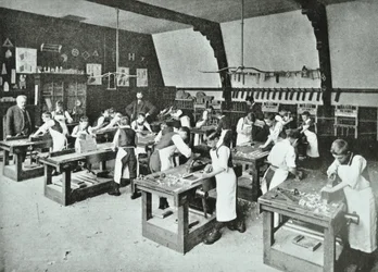 Cours de menuiserie, 1896