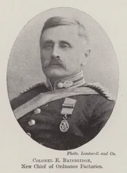 Colonel E Bainbridge, nouveau chef des usines d