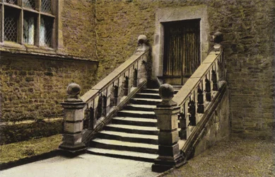 Les Marches et la Porte de Dorothy Vernon, Haddon Hall