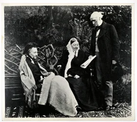 Florence Nightingale, Parthenope, Lady Verney et Sir Harry Verney à Claydon House