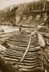 Galère, trouvée sur le site de County Hall en 1910