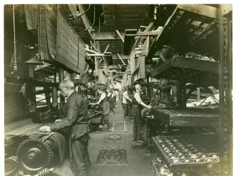 Tissage Jacquard, usine Hughes n° 2, 1923