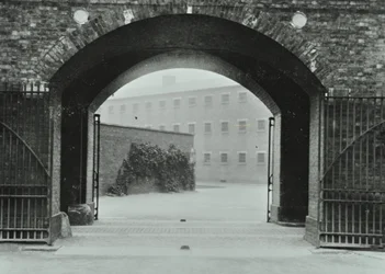 Prison de Millbank: arche, entrée, 1885