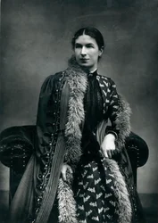 Mme Humphry Ward, 1881