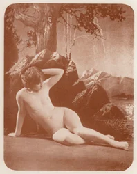 Art nudiste : Dame du lac