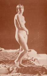 Art nudiste : Dame Tigre