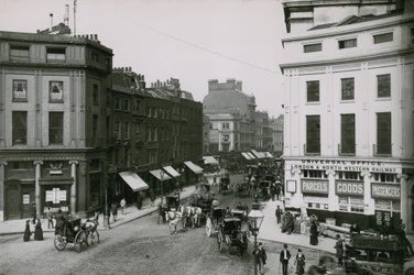 Piccadilly Circus, Londres
