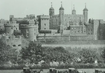 Tower Hill : vue de la Tour de Londres, 1895