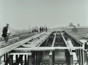 Pont de Vauxhall : démolition, 1898