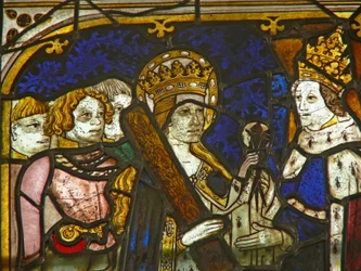 Un panneau dans la fenêtre est représentant Sainte Hélène avec l