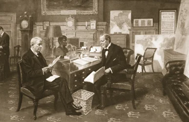 Churchill et Fisher au travail : le Premier Lord dans son bureau à l