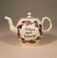 Théière en faïence fine, Cockpit Hill, Derby, vers 1763