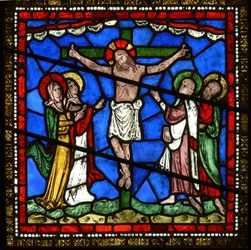 Détail de la fenêtre est de la chapelle de la Trinité représentant la Crucifixion
