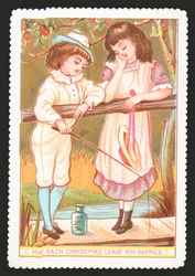 Fille et garçon pêchant à la canne