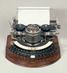Machine à écrire Hammond, avec le clavier idéal, vers 1895