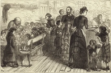 Dîner de ragoût irlandais pour les pauvres au Conder Street Mission Hall