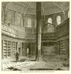 La salle capitulaire avant sa restauration