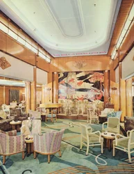 Le grand hall, à bord du RMS Mauretania