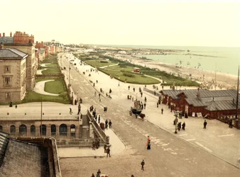 La Promenade et les lacs, Southport