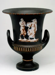 Vase Wedgwood représentant une jeune fille et un satyre en céramique noire peint « à l