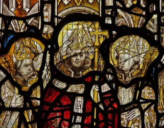 Fenêtre représentant Saint Martin intronisé comme évêque