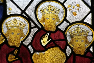 Fenêtre représentant la Trinité