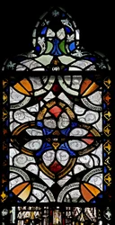 Fenêtre n4 représentant grisaille et motif géométrique