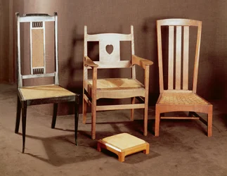 Chaises Arts and Crafts, vers 1896-1925