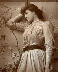 Cora Urquhart Brown-Potter, actrice américaine, 1887