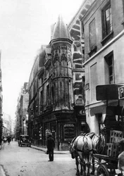 Rue Vieille du Temple, Hôtel Barbette, Paris, 1931