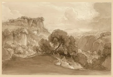Paysage montagneux italien boisé