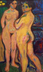 Filles nues debout près du poêle