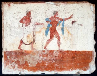 Art étrusque : un jeune éphèbe, un musicien et un maître de cérémonie