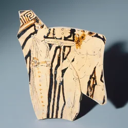 Kylix par le Peintre de Villia Giulia, fragment. Poterie à figures rouges. Civilisation étrusque, IVe siècle av. J.-C.
